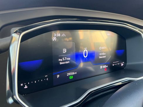 Used 2024 Volkswagen Jetta SE image 19