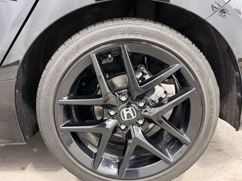 Used 2025 Honda Civic Sport image 20