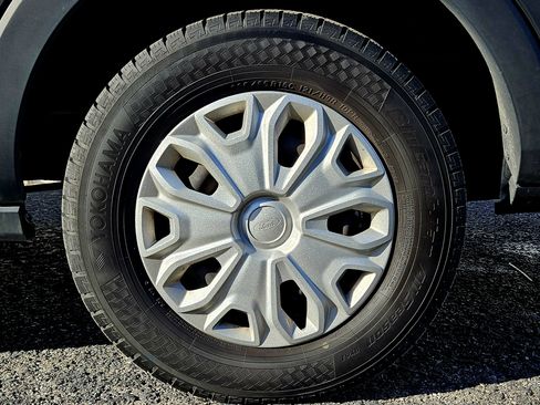 Used 2022 Ford Transit 350 XLT image 42