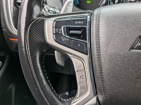Used 2019 Mitsubishi Outlander SEL image 19