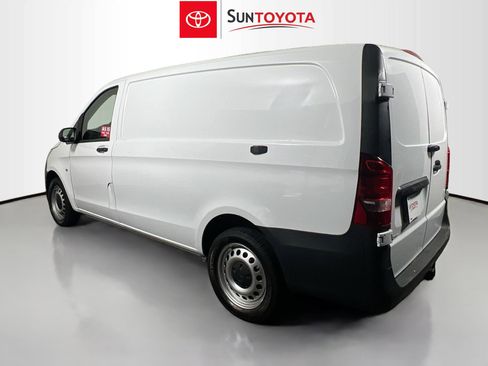 Used 2020 Mercedes-Benz Metris image 6