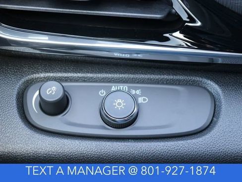 New 2026 Buick Envista Sport Touring image 21