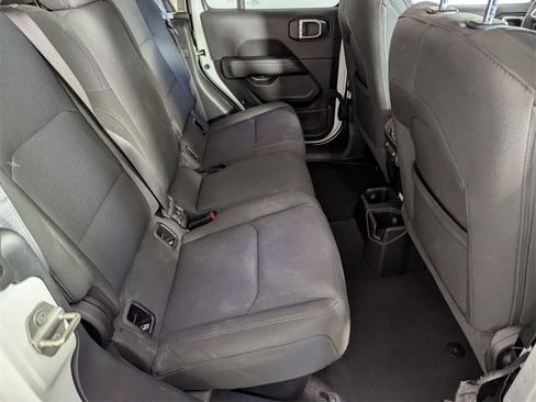 Certified 2023 Jeep Gladiator Overland image 27