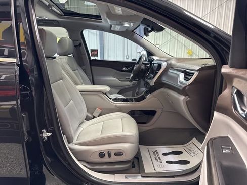 Used 2023 GMC Acadia SLT w/ Preferred Package AWD/4WD image 29