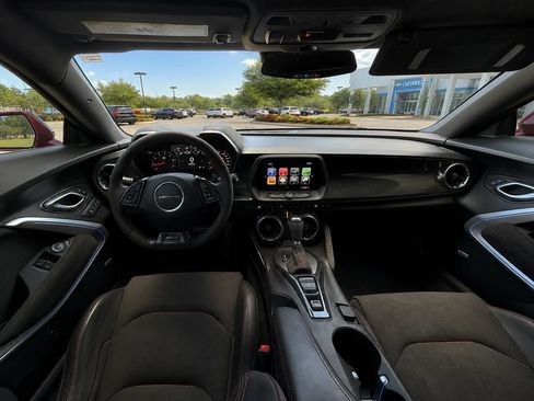 Used 2018 Chevrolet Camaro ZL1 RWD image 18