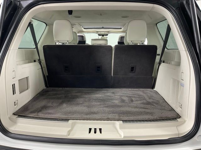Used 2022 Lincoln Navigator L Black Label AWD/4WD image 33