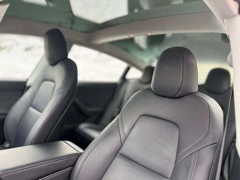 Used 2018 Tesla Model 3 Long Range image 14