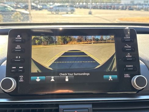 Used 2018 Honda Accord EX-L image 24