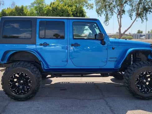 Used 2015 Jeep Wrangler Unlimited Sport w/ Quick Order Package 24S AWD/4WD image 12