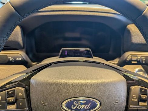 New 2026 Ford Explorer Platinum w/ LUX Leather Package image 20