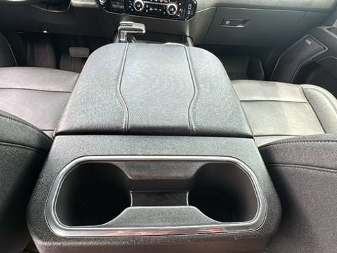 Used 2023 GMC Sierra 1500 SLT w/ SLT Premium Plus Package image 21