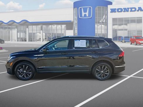 Used 2024 Volkswagen Tiguan SE image 5