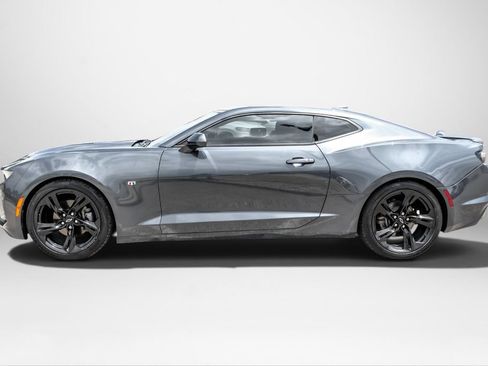 Used 2020 Chevrolet Camaro LT w/ RS Package RWD image 9
