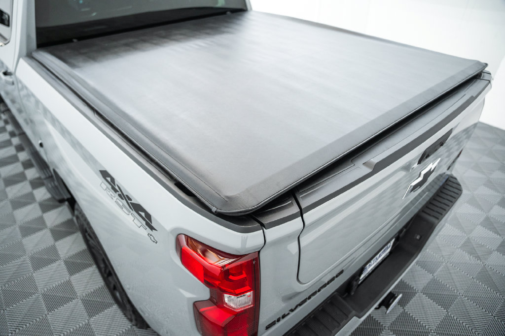 Used 2024 Chevrolet Silverado 1500 RST w/ Z71 Off-Road Package AWD/4WD image 10