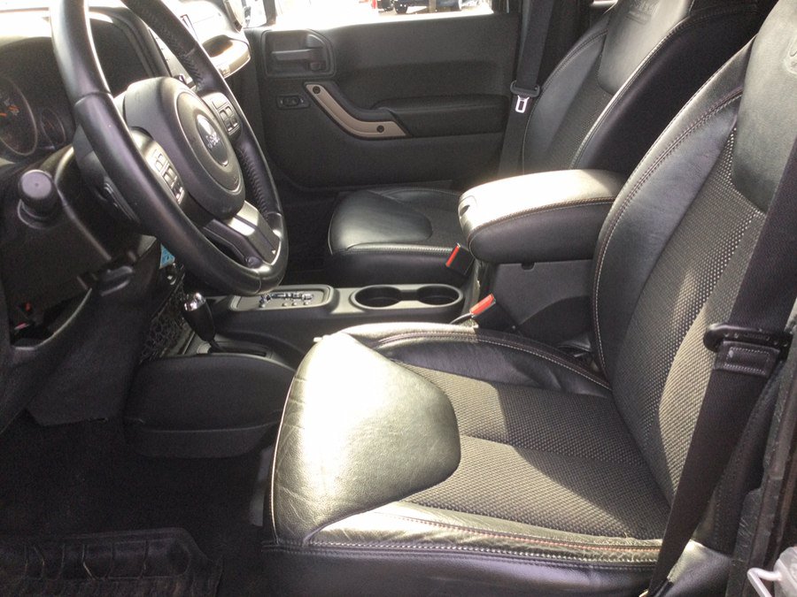 Used 2016 Jeep Wrangler Unlimited Sahara AWD/4WD image 20