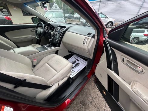 Used 2008 MAZDA CX-9 Sport w/ Moonroof & Bose Audio Pkg FWD image 10