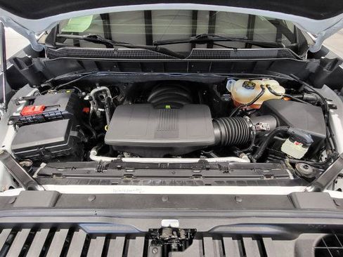 Used 2022 Chevrolet Silverado 1500 RST image 11