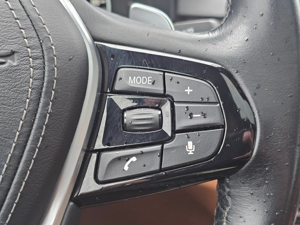 Used 2018 BMW 530e RWD image 27