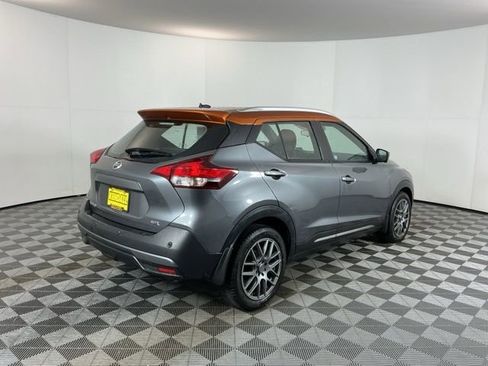 Used 2020 Nissan Kicks SR w/ SR Premium Package image 5