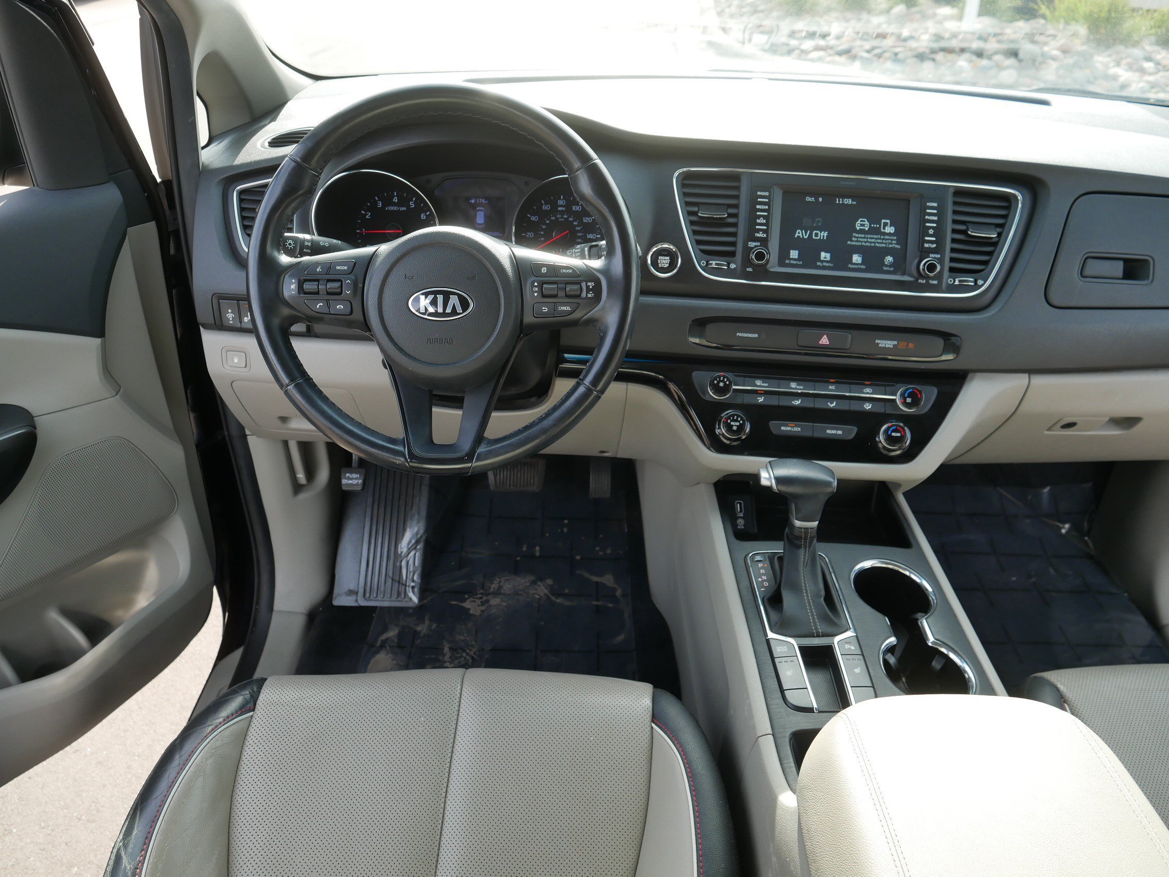Used 2020 Kia Sedona EX FWD image 21