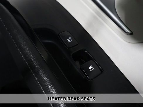 Used 2023 Hyundai Tucson Limited image 10