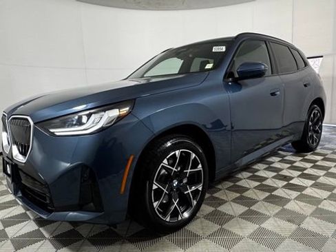 Used 2026 BMW X3 xDrive30i w/ M Sport Package AWD/4WD image 3