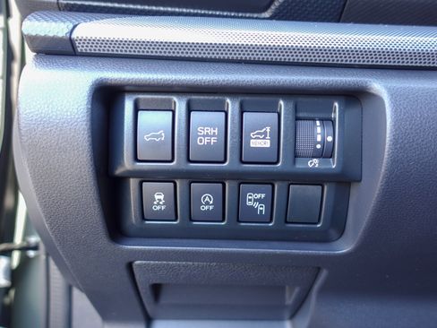 Certified 2021 Subaru Forester Limited image 12