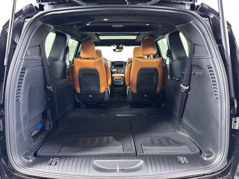 New 2026 Chrysler Pacifica Pinnacle image 20