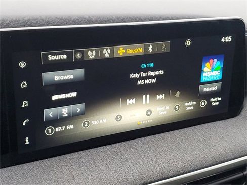 Certified 2025 Nissan Kicks SV image 12