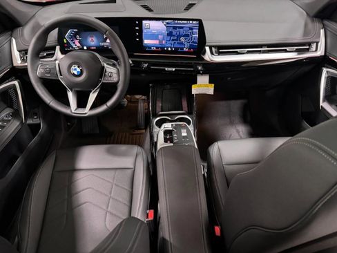 Used 2026 BMW X1 xDrive28i w/ Technology Package image 11