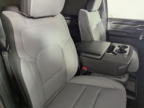 Certified 2022 RAM 1500 Big Horn image 33
