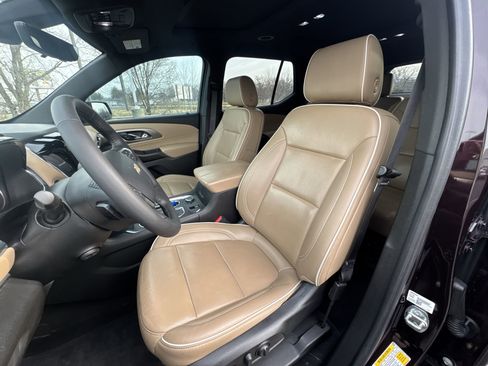 Used 2022 Chevrolet Traverse Premier w/ LPO, Floor Liner Package image 11