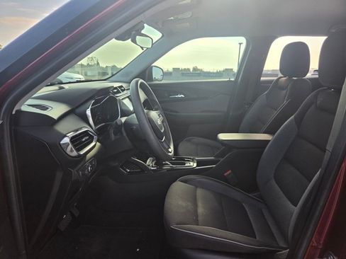 Used 2023 Chevrolet TrailBlazer LT FWD image 10