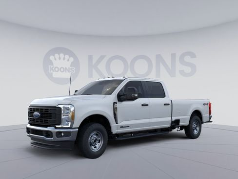 New 2026 Ford F250 XL w/ XL Off-Road Package AWD/4WD image 1