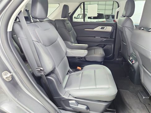 New 2026 Ford Explorer Active image 39