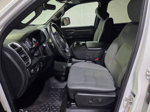 Used 2023 RAM 1500 Big Horn AWD/4WD image 14