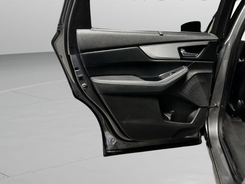 Used 2023 Acura MDX FWD w/ Technology Package image 14