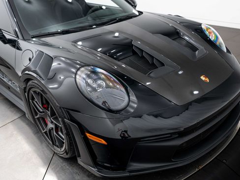 Certified 2023 Porsche 911 GT3 RS RWD image 36