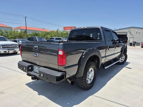 Used 2016 Ford F250 XLT AWD/4WD image 6