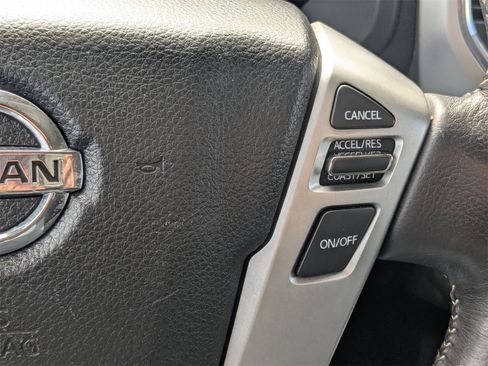 Used 2018 Nissan Titan PRO-4X image 29