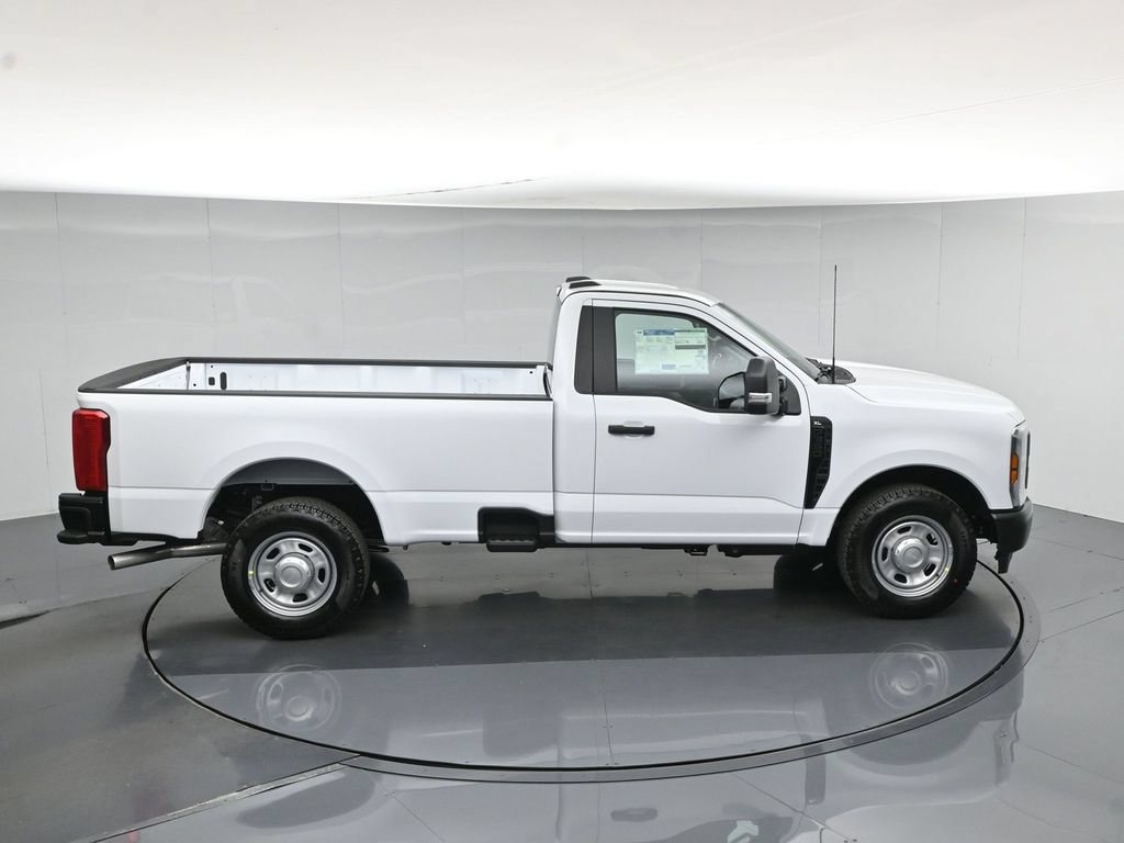 New 2027 Ford F350 XL w/ XL Chrome Package RWD image 34