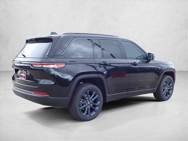 New 2026 Jeep Grand Cherokee Limited AWD/4WD image 4