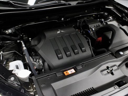 New 2026 Mitsubishi Eclipse Cross LE image 28