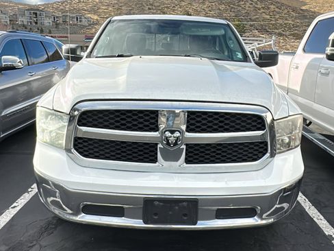 Used 2013 Ford F350 Lariat w/ Lariat Interior Pkg image 2