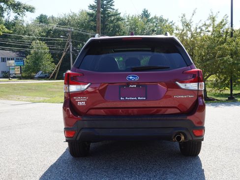 Used 2020 Subaru Forester Limited AWD/4WD image 6