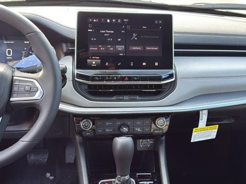 New 2026 Jeep Compass Limited AWD/4WD image 16