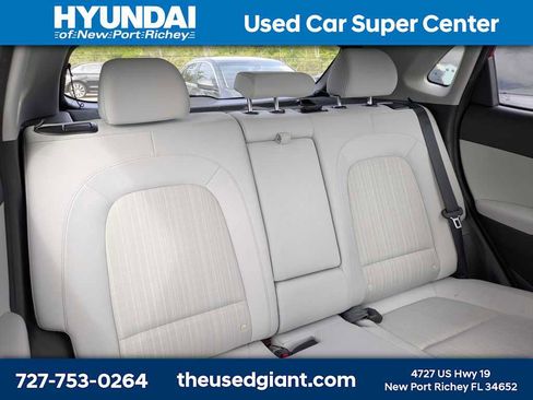 Used 2022 Hyundai Kona SEL image 8