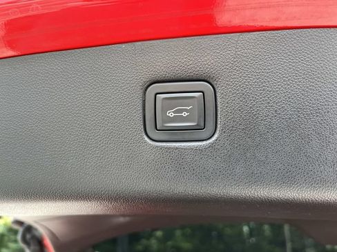 Used 2019 Chevrolet Blazer RS FWD image 20