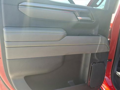 Used 2024 Chevrolet Silverado 1500 ZR2 w/ Technology Package image 22