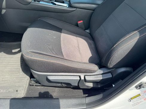 Used 2023 Nissan Sentra SR FWD image 14